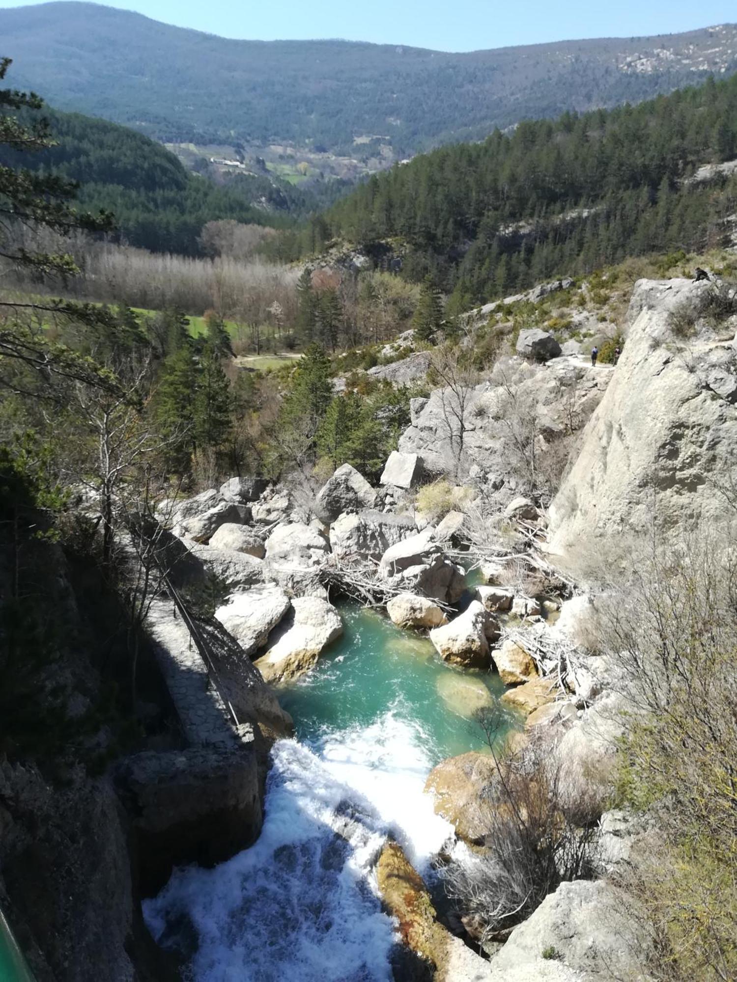 Terre De Crussol - 3 Etoiles En Ardeche, Avec Piscine Et Clim, 2-4 Personnes *